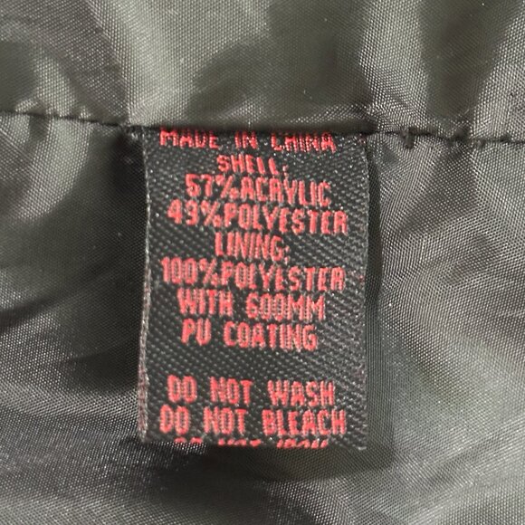 Yoki - Vegan Faux Fur Fun Vest - Medium - Worn 1 Time - Picture 6 of 7